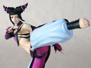 Illustration for article titled Super SFIV's Juri Looks Lovely In Resin